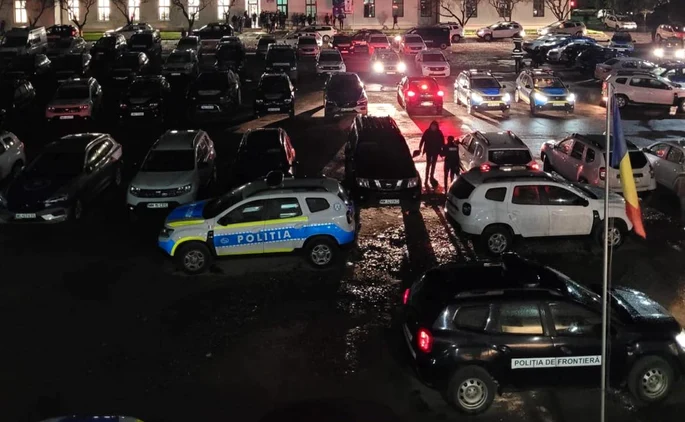 Peste 200 de percheziții sunt efectuate de polițiști în județul Maramureș FOTO Poliția Română