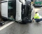 Imagini de la accidentul de pe Valea Oltului - Vâlcea cu duba răsturnată Foto Adevărul