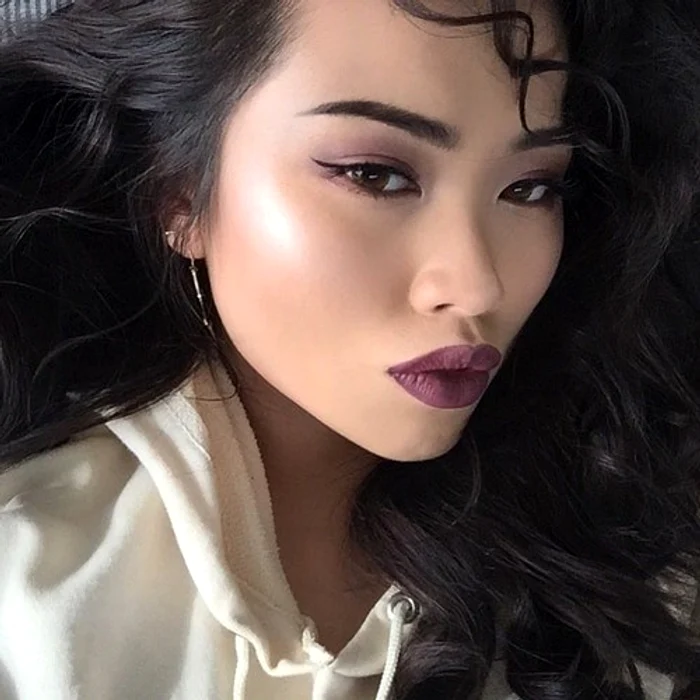brown eyes lipstick jpg jpeg