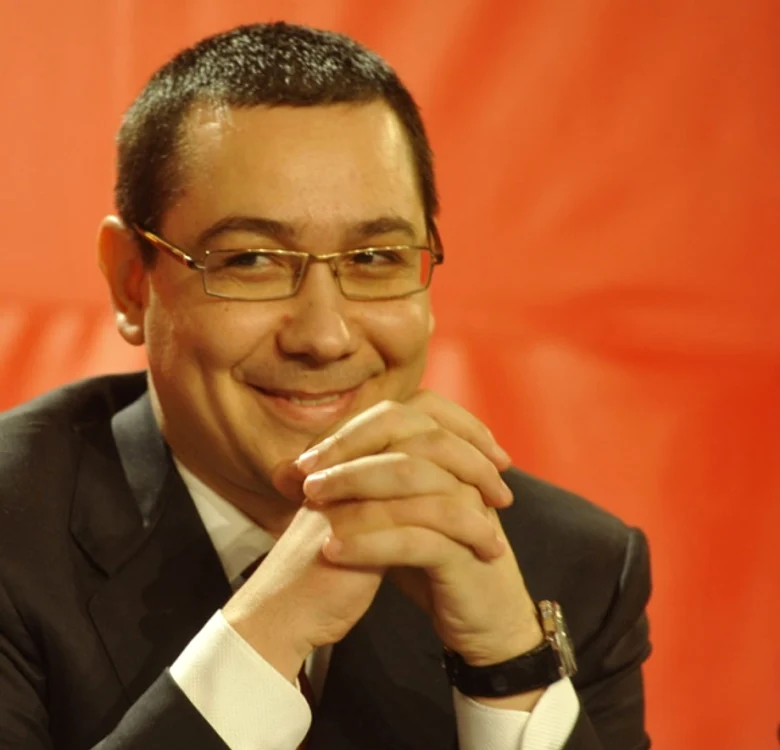 
    Mama, sora și cumnatul lui Victor Ponta sunt implicați activ în diferite firmeFoto Click!  