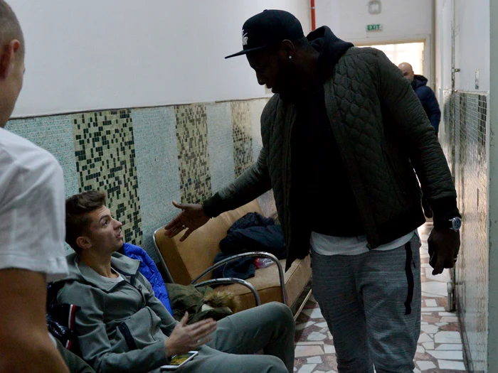 Vicecampioana s-a reunit ieri sub comanda noului antrenor. Acesta vrea să revoluţioneze totul la echipă pentru a câştiga în primăvară războiul cu CFR ClujFOTO: Sportpictures.eu