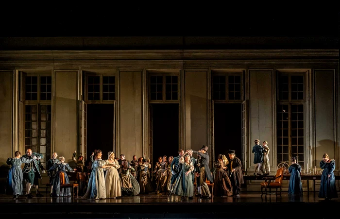 Scenă din „Nunta lui Figaro” © ROH 2023. Ph Clive Barda (2)