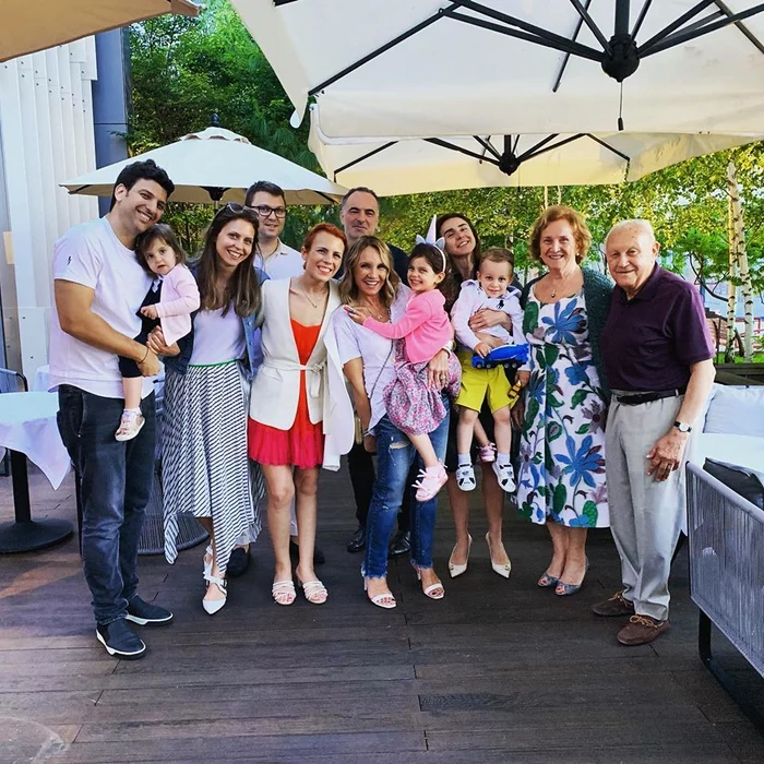 11 familia sucu jpg jpeg