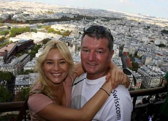 2 tatal laurei cosoi a murit jpg jpeg