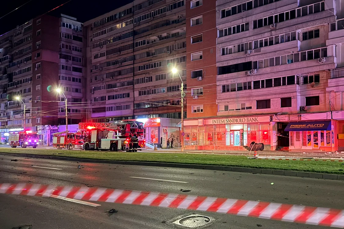 Drona a căzut pe un bloc din centrul Galațiului FOTO Inquam