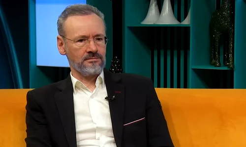 Mihai Albu la emisiunea Wow News moderată de Cornelia Ionescu   captură de ecran (2) png