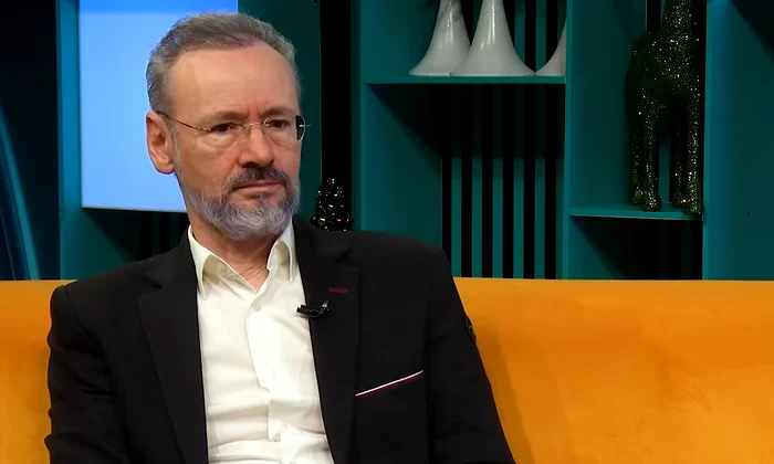 Mihai Albu la emisiunea Wow News moderată de Cornelia Ionescu   captură de ecran (2) png