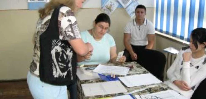 Ştampile personalizate pentru alegerile prezidenţiale