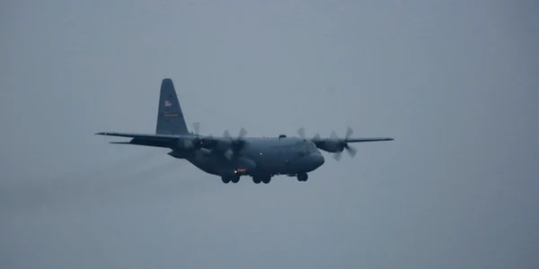 aeronavă C-130 Hercules foto Valentin Ciobîrcă MApN