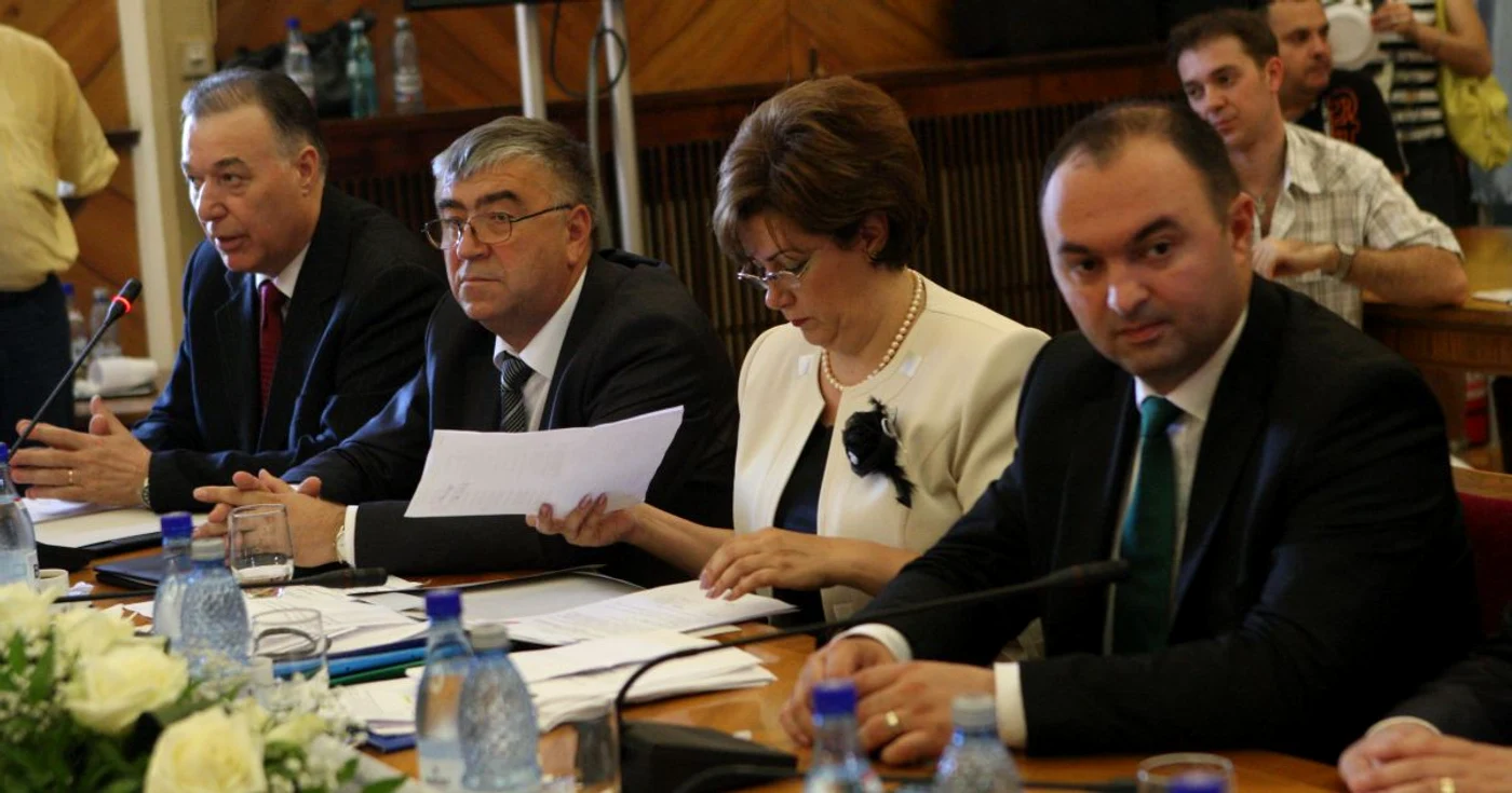 Prima şedinţă a Consiliului Judeţean Iaşi