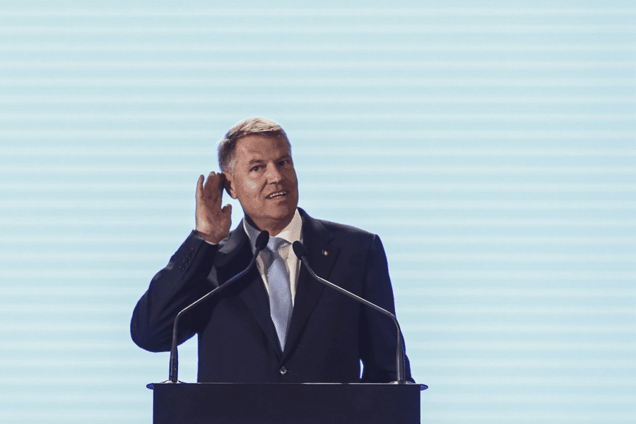 Iohannis cere PNL să clarifice situația lui Bode, suspectat de plagiat în teza de doctorat, până la rocada premierilor