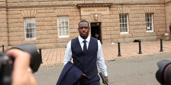 Benjamin Mendy părăsește Chester Crown Court din Chester Marea Britanie FOTO EPA EFE