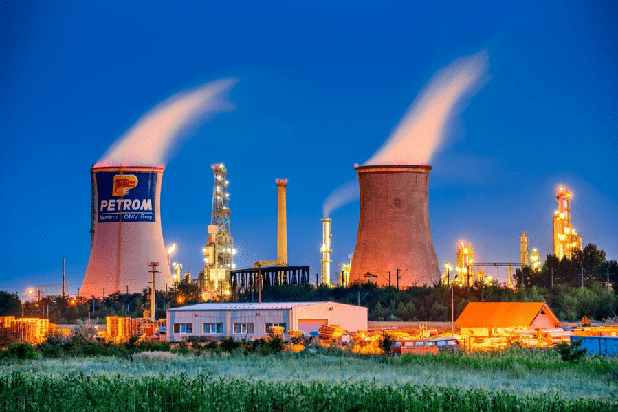 OMV Petrom ar putea fi obligată să plătească taxa de solidaritate. Ce anunţă compania