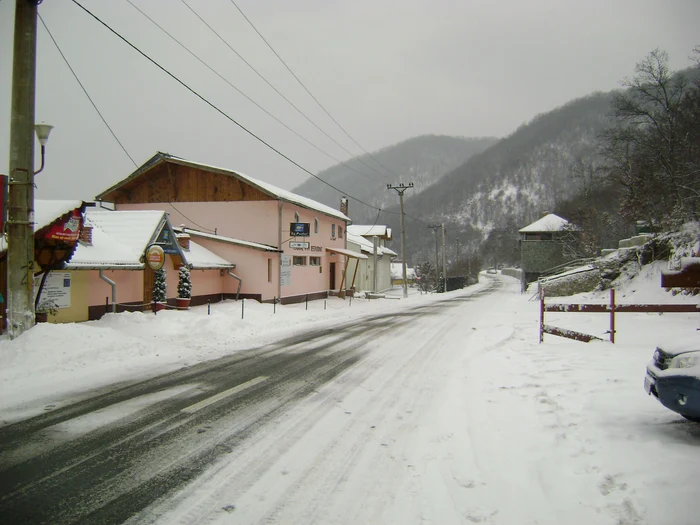 În Clisura Dunării, mai înoptează acum doar cei care sărbătoresc evenimente