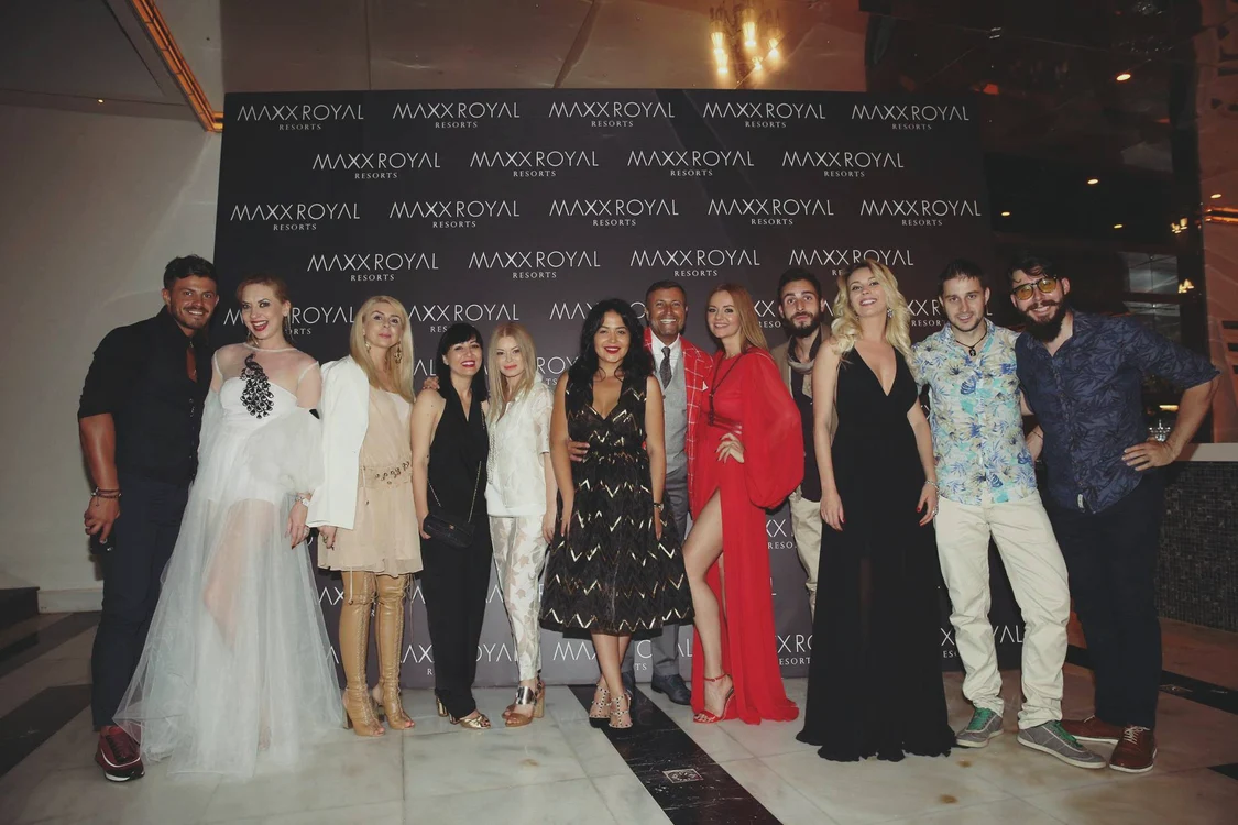 Designerii români au făcut legea pe podiumul din Turcia