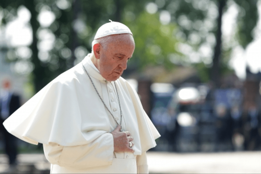  Paştele catolic: Papa Francisc s-a adresat ruşilor cu privire la Ucraina şi a deplâns violenţele din Orientul Mijlociu VIDEO