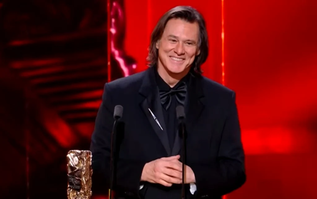 Jim Carrey s-a căsătorit în secret