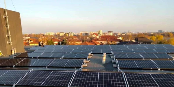 fotovoltaice pe bloc jpg