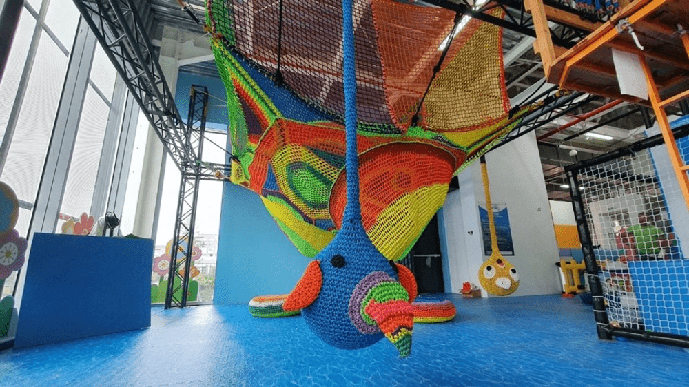 Waterboyz a instalat primul loc de joacă croșetat manual din România la Electroputere Mall Craiova