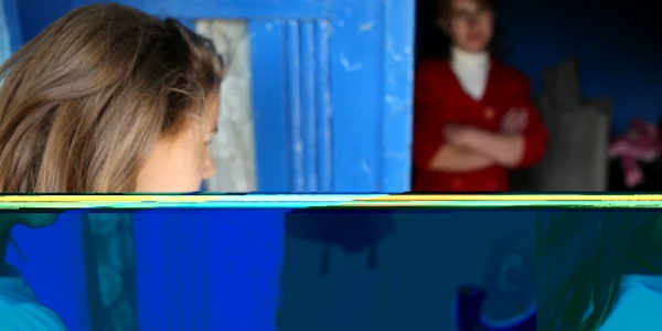 Tânăra a fost internată în spital