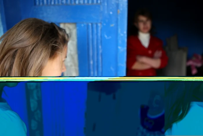 Tânăra a fost internată în spital