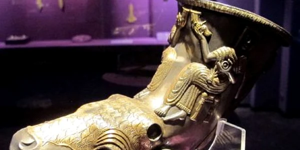 rhytonul de la pornoina-mehedinti FOTO www.eazi.ro