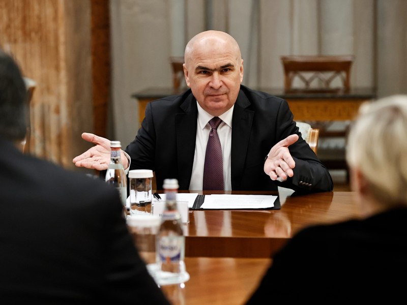 Premier Bolojan se je sestal z magistrati glede reforme pokojnin