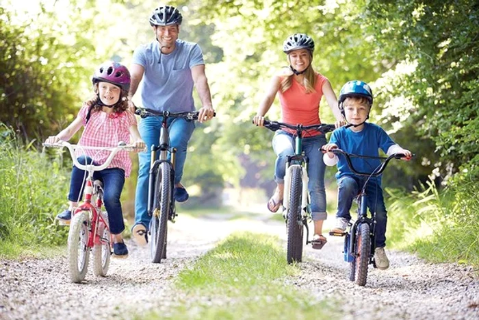 
    Meteorologii ANM au publicat prognoza pe două săptămâni, adică până pe 18 martie. De 8 Martie vor fi 20 de gradeFOTO: Click!  