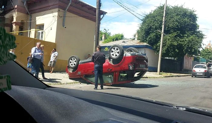 Accident la intersectia străzilor Movilei şi Alexandru Cernat din Galaţi