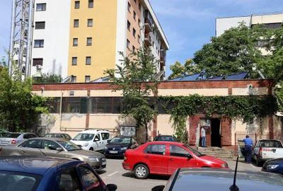 primul sistem public panouri solare blocuri 01 foto denis grigorescu jpeg