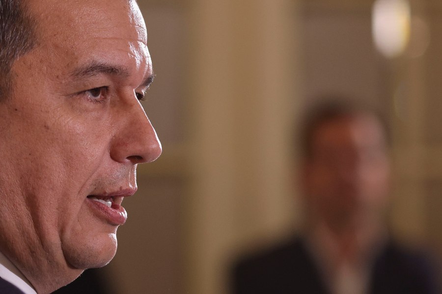 CCR rediscută joi sesizarea lui Grindeanu privind Programul SAFE. Liderul PSD acuză Guvernul Bolojan că a încălcat Constituția după demitere