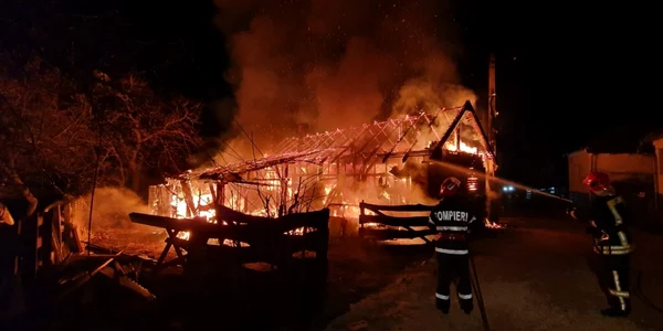 incendiu alba complex turistic