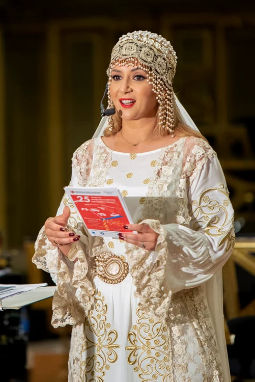 1 amalia enache regina maria tinuta liza panait 3 jpg jpeg