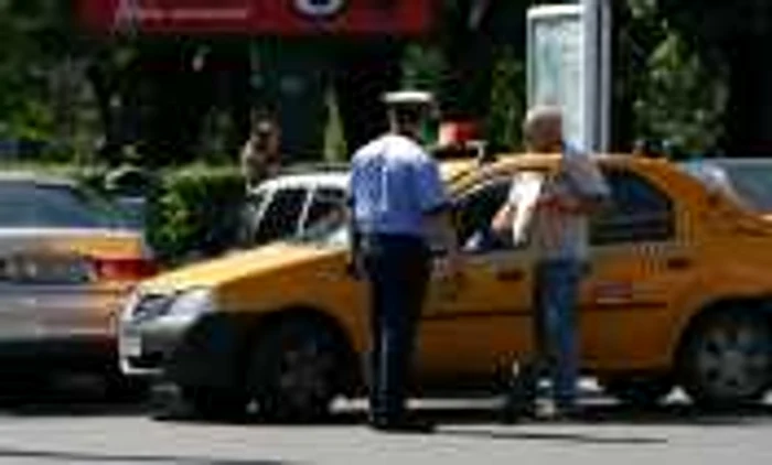 Tarifele practicate de taximetriştii gălăţeni sunt cele mai mici din ţară 