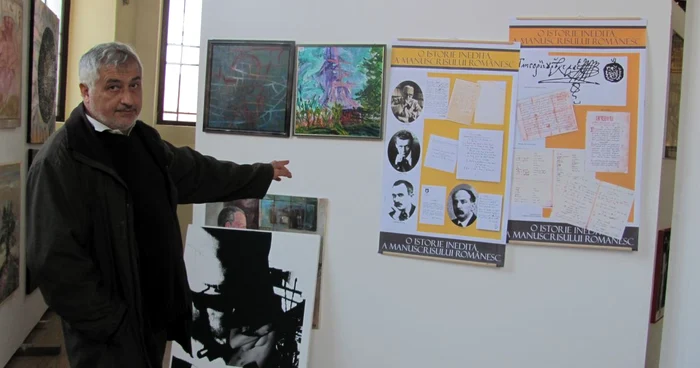 George Târa a adus la Bistriţa prima expoziţie de manuscrise a scriitorilor români 
