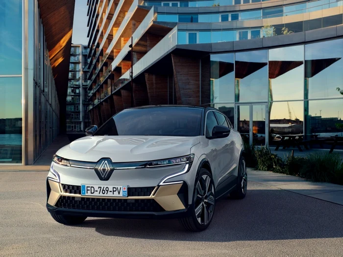 Renault, afecta de criza de piața auto FOTO: Arhivă