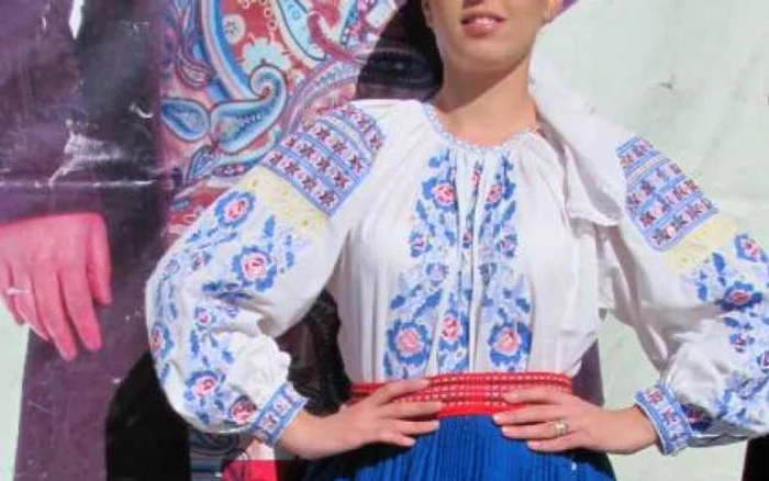 Oana şi-a propus să-şi deschidă o şcoală de dans.
