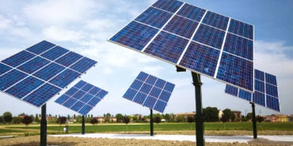 Primul parc solar produce electricitate