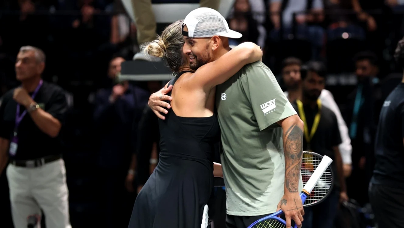 Aryna și Nick s-au îmbrățișat la final   FOTO gazzetta.it