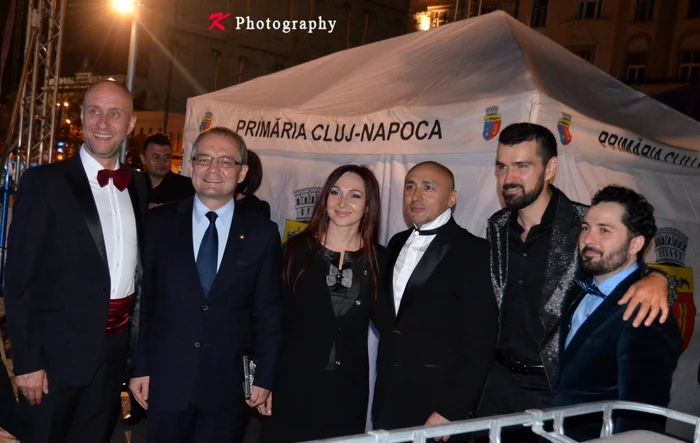 Oana, alături de soţul ei, Marcel Pavel şi Vlad Miriţă, la Zilele Clujului