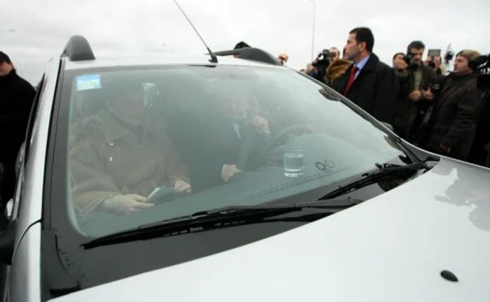 Emil Boc a inaugurat un segment din Autostrada Arad - Timişoara.