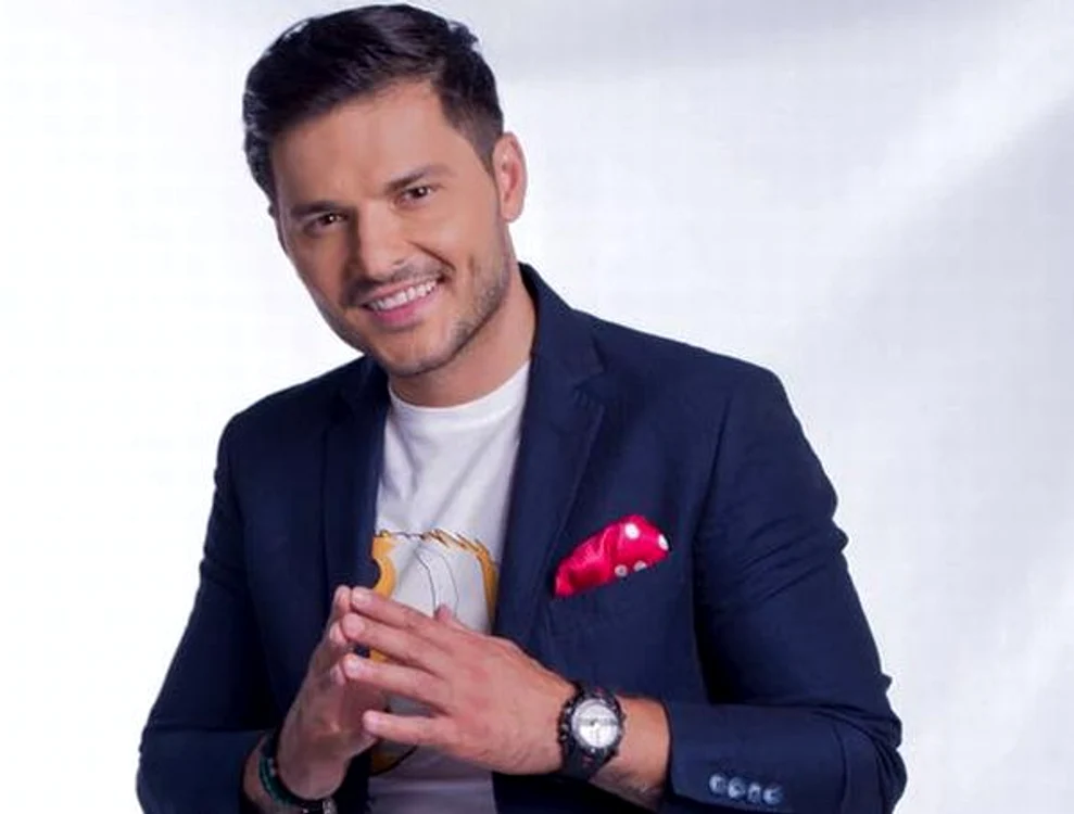 
    Liviu a filmat toată dimineaţa de duminică pentru emisiunea 