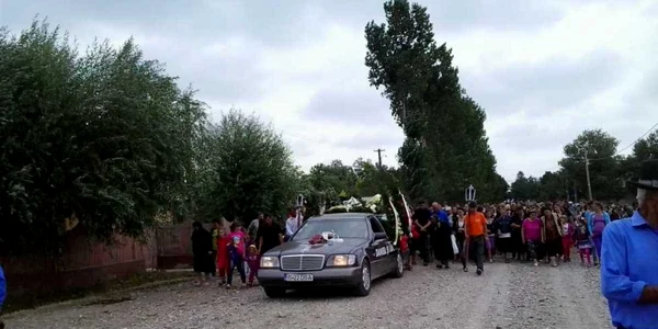 Înmormântare la Plugari