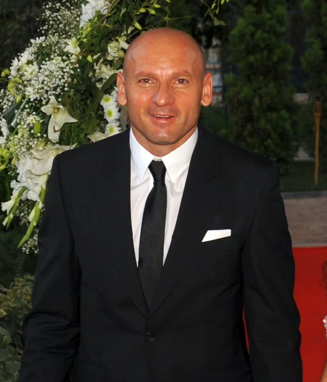 
    Laura, iubita lui Bogdan Stelea, are un corp de milioane. Masajul e pe deplin meritatFoto: Ştefania Stancu  