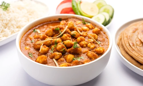 Tocanita indiana cu naut  Sursa foto Shutterstock 2070426818 jpg