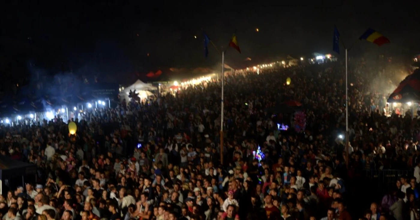 Zilele oraşului Comăneşti 2015  FOTO Mircea Merticariu