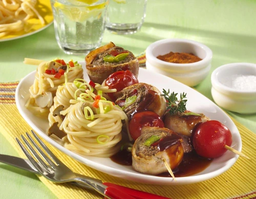 frigarui de vita cu spaghete jpeg