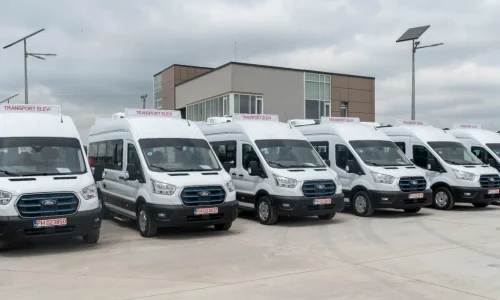 Microbuze electrice pentru elevi cumparate de Consiliul Judetean Iasi webp