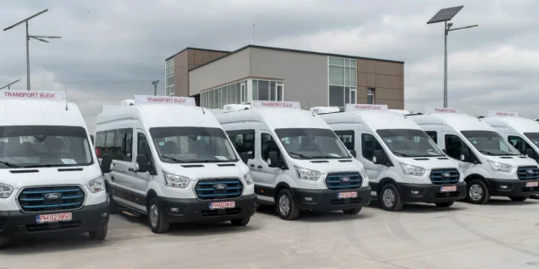 Microbuze electrice pentru elevi cumparate de Consiliul Judetean Iasi webp