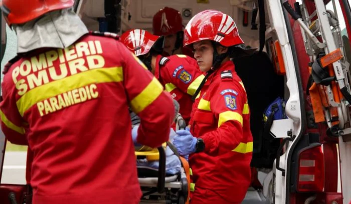 Elevul a fost transportat la spital. FOTO Facebook SMURD